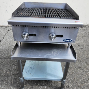 Atosa ATRC-24 CookRite 24" Countertop Gas Radiant Charbroiler w/ Equipment Stand