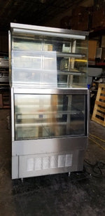 Delfield Commercial Refrigerated/Dry Display Showcase Merchandiser #536-SR68-C