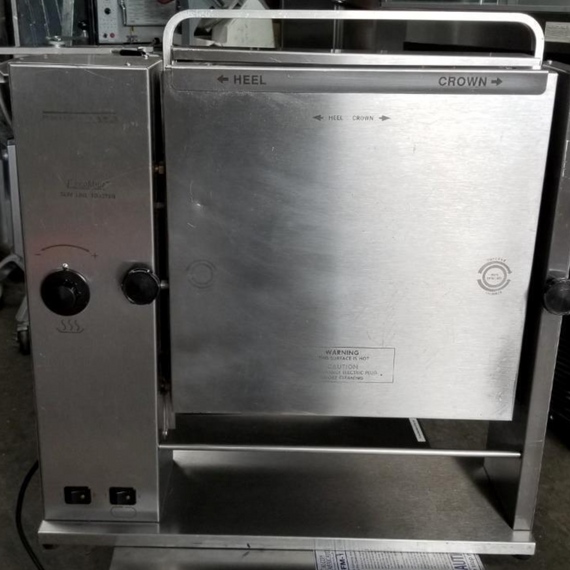 Prince Castle 197 Vertical Toaster with 1,400 Slices / hr Capacity, 115v Tested